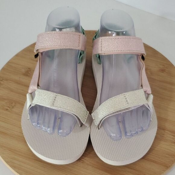 Teva Women's Original Universal Metallic Sandal Size 7 NWOT - Picture 4 of 10